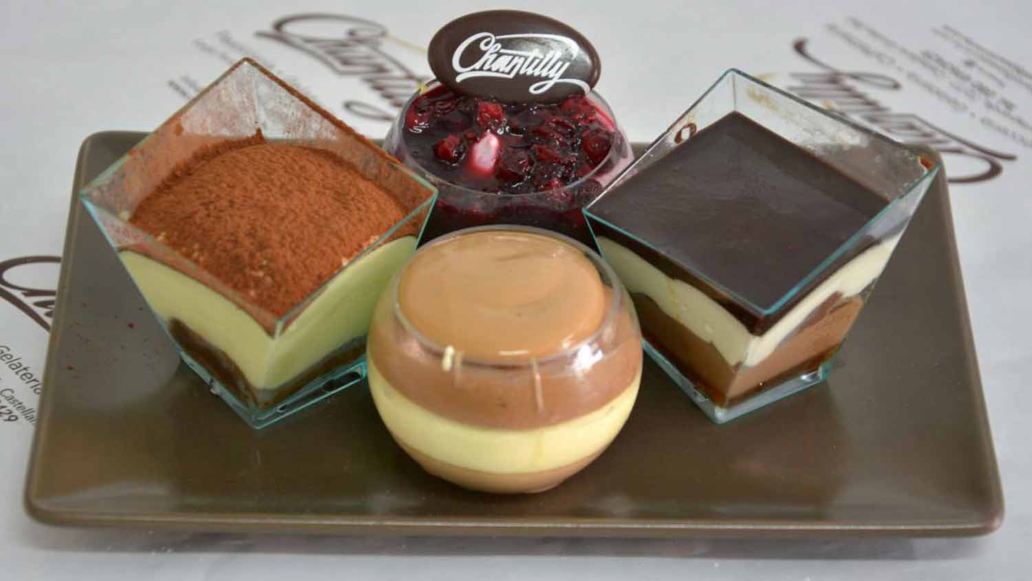 POKER DI MOUSSE